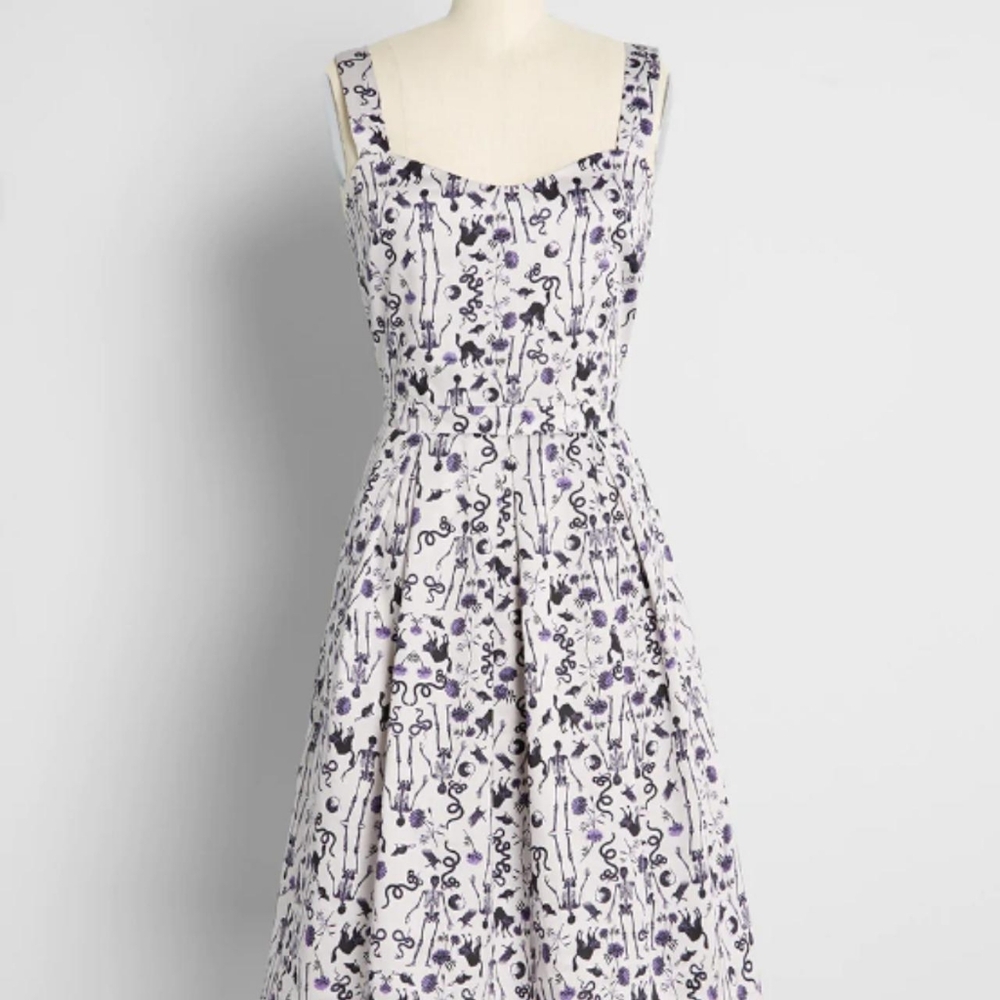 Purple Halloween Print Modcloth Dress Sz 16 NWOT